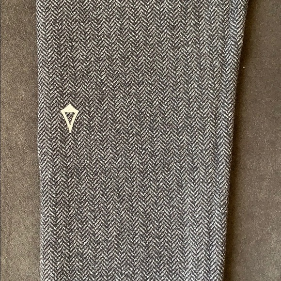 COPY - COPY - Ivivva Girls Leggings - Picture 3 of 4